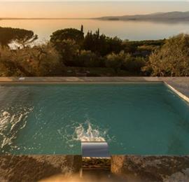 3 Bedroom Villa with Pool in San Feliciano, Sleeps 6